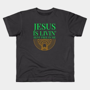 Jesus is living rent free in me Design Kids T-Shirt